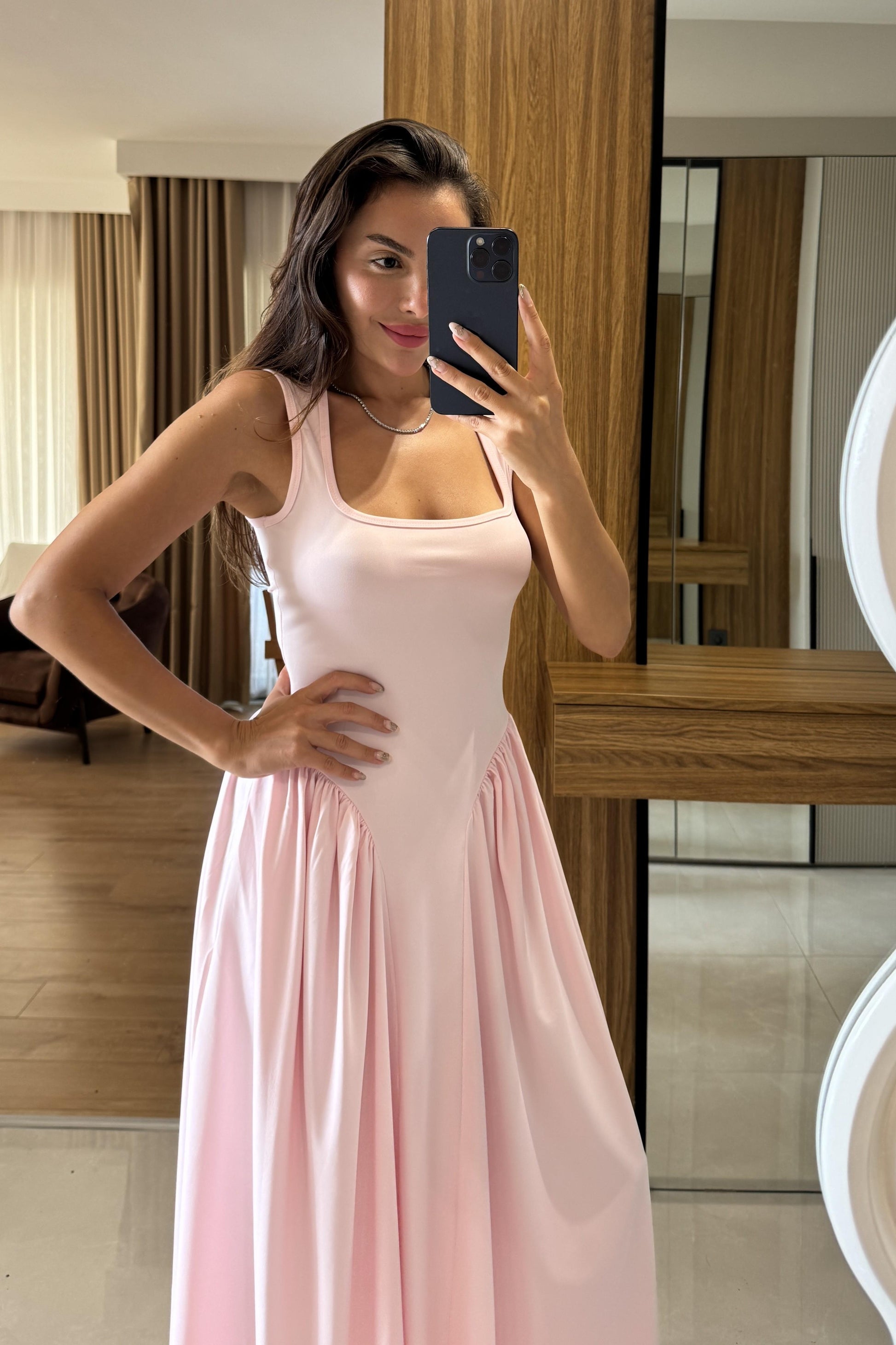 Perast Pembe Belden Oturtmalı Maxi Modal Elbise