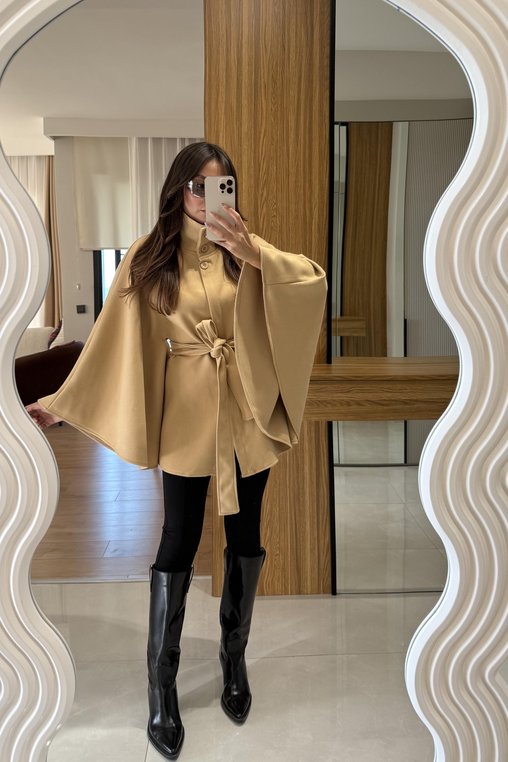 Perolas Camel Kemer Detaylı Kaşe Panço