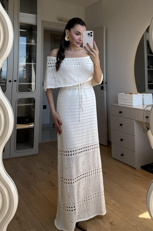 Piers Ekru Madonna Yaka Triko Elbise