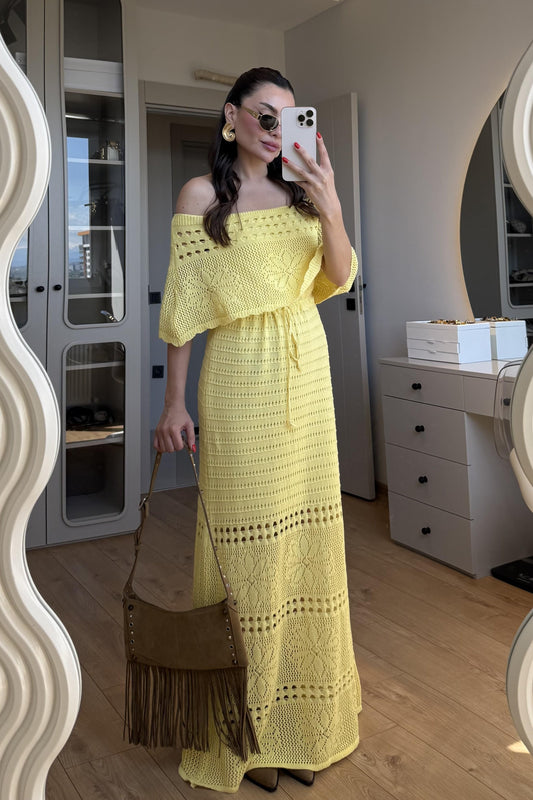 Piers Sarı Madonna Yaka Triko Elbise