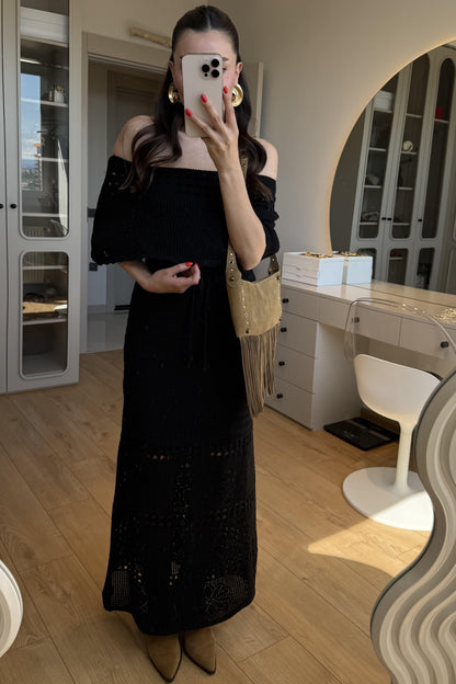 Piers Siyah Madonna Yaka Triko Elbise