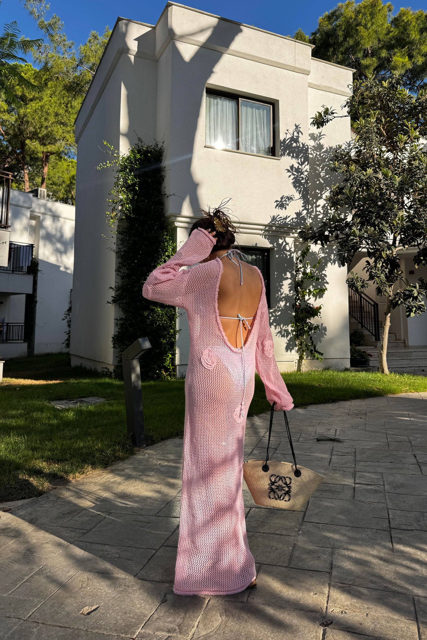 Pinko Gül Detaylı Ajurlu Plaj Elbisesi