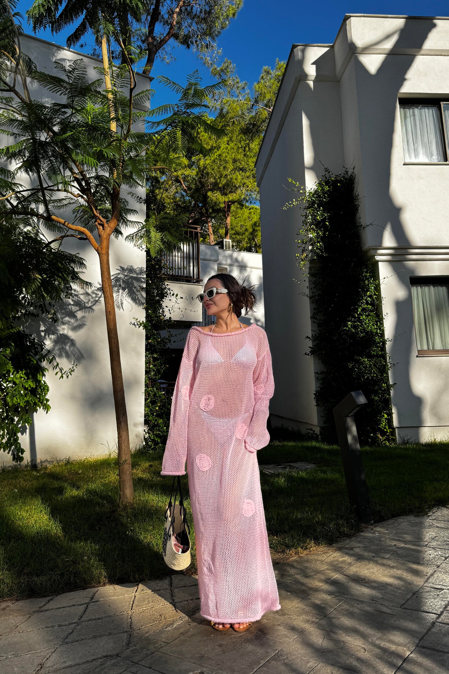 Pinko Gül Detaylı Ajurlu Plaj Elbisesi