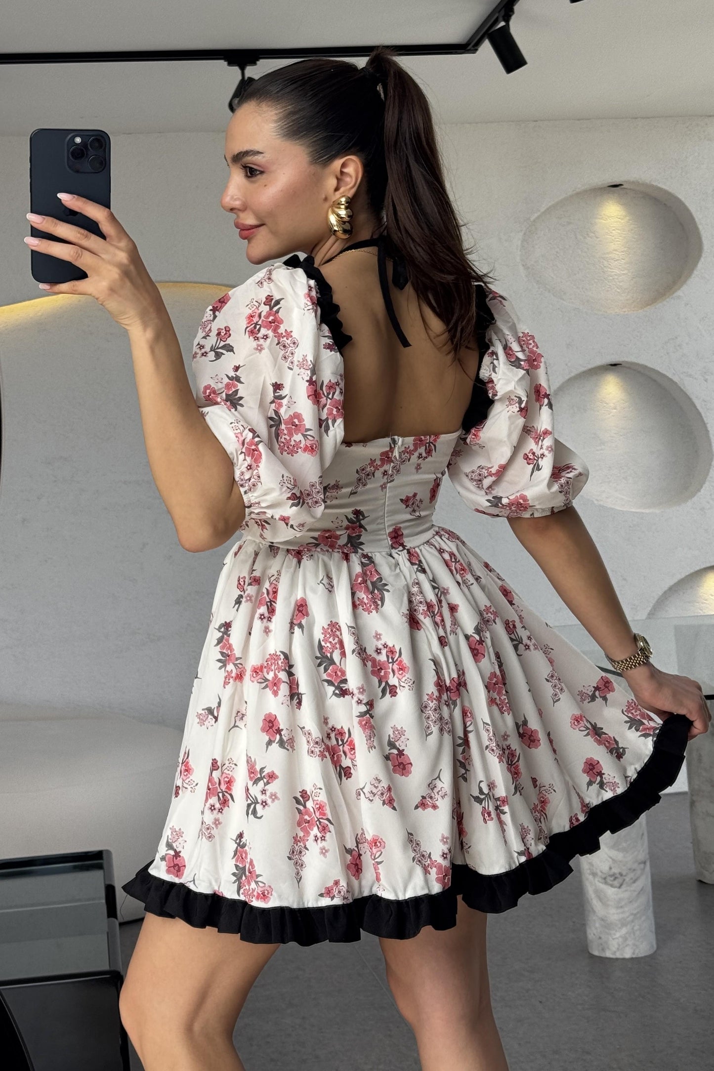 Pinku Çiçekli Tasarım Elbise