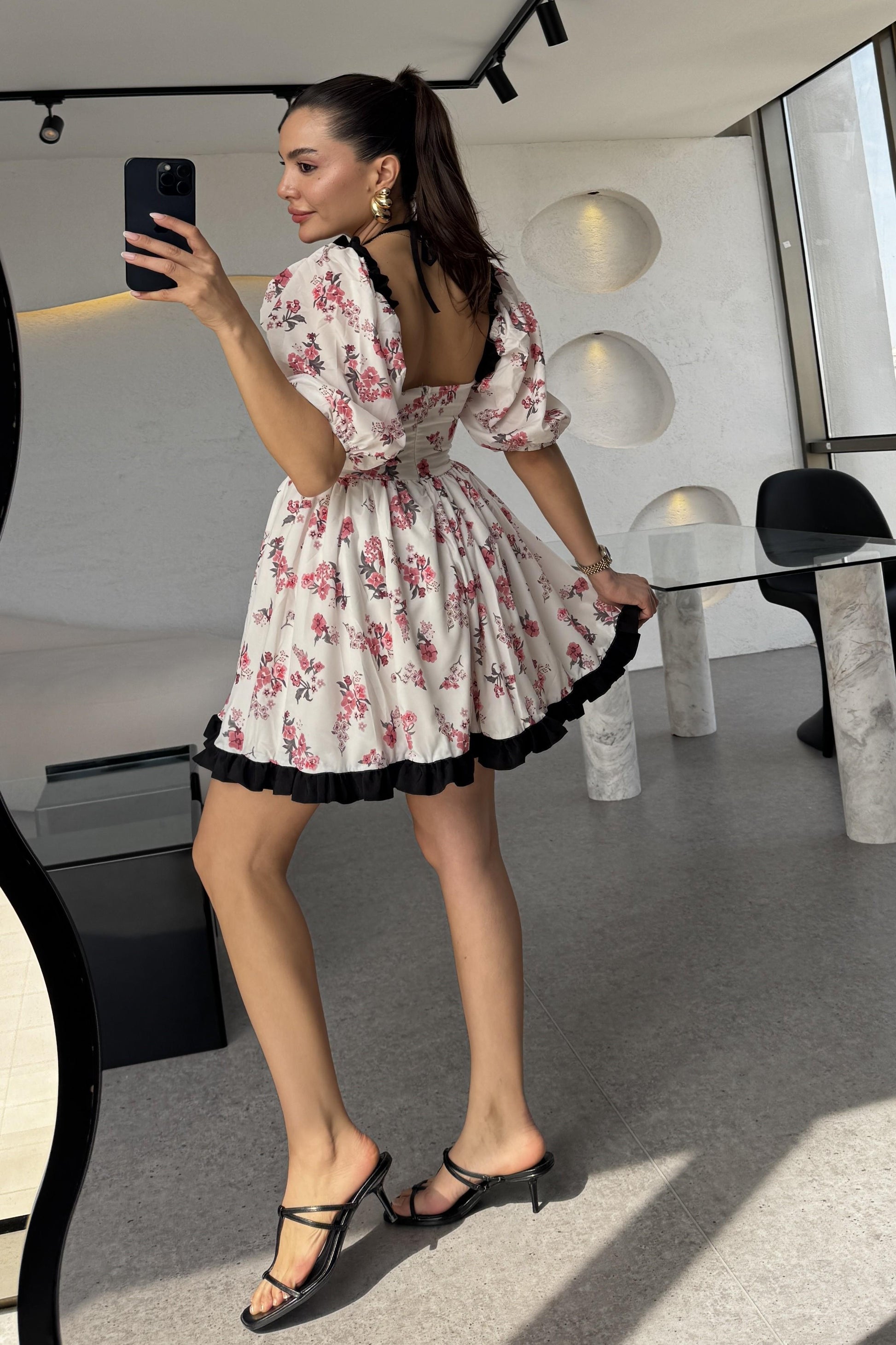 Pinku Çiçekli Tasarım Elbise