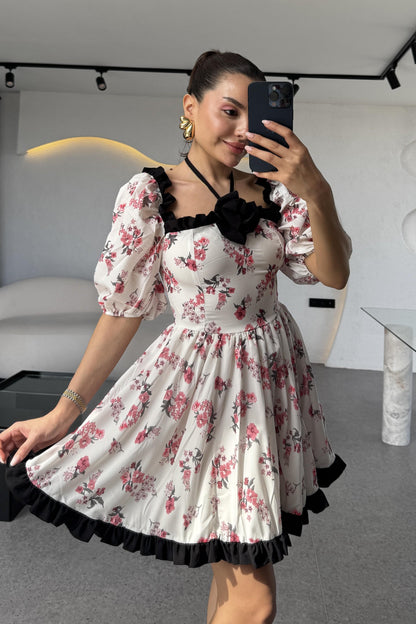 Pinku Çiçekli Tasarım Elbise