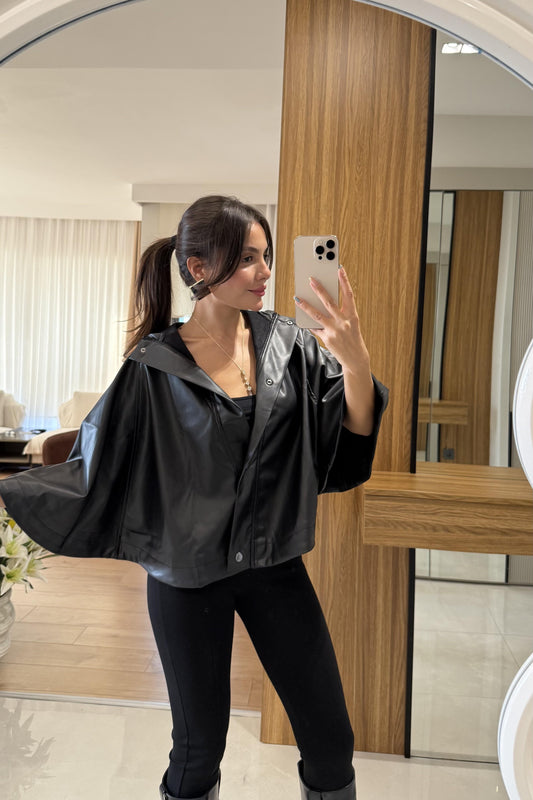 Prendi Deri Kapüşonlu Panço