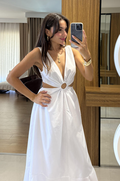 Purayn Beyaz Halkalı Bel Detaylı V Yaka Uzun Elbise