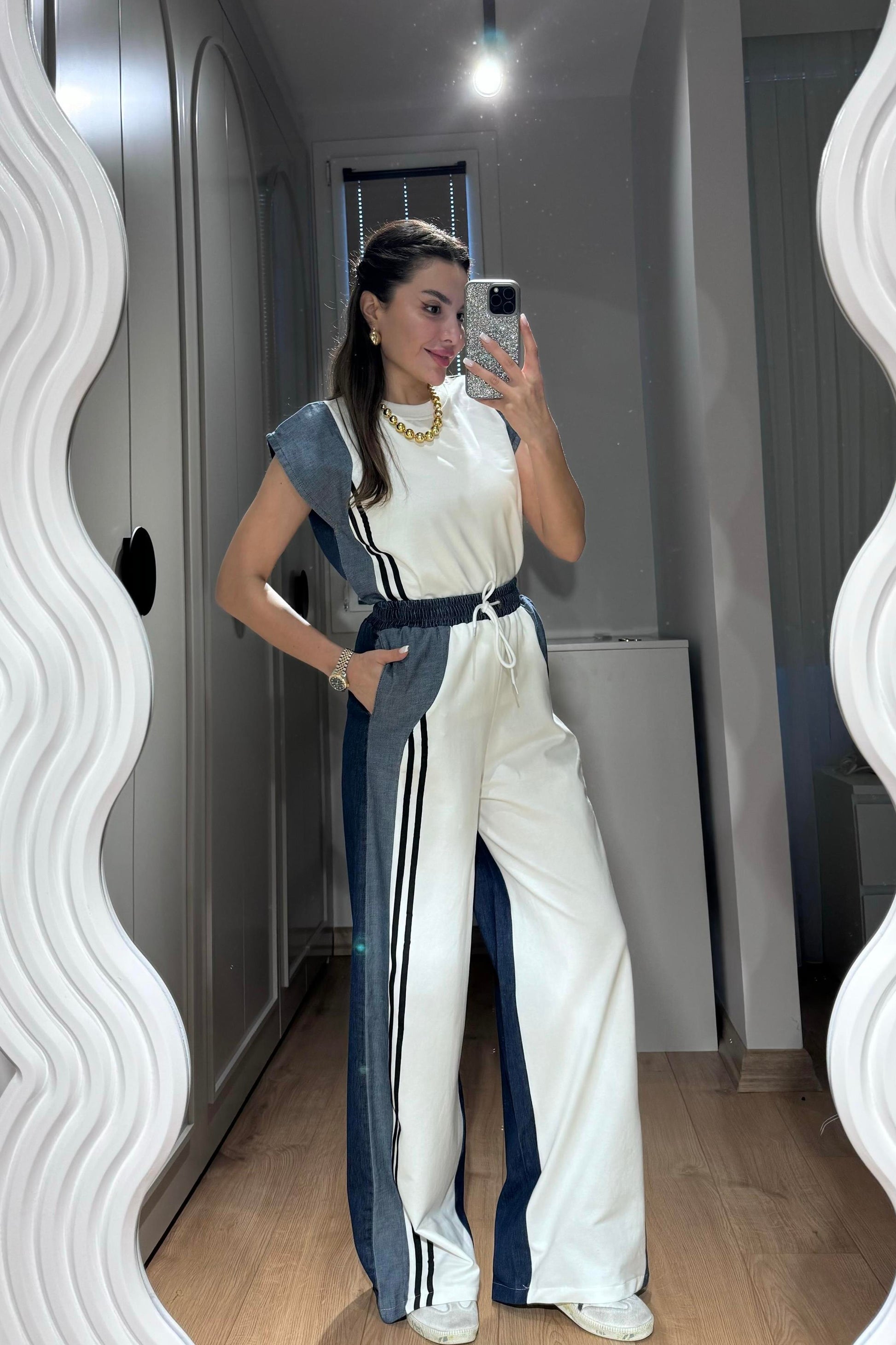 Raige Beyaz Kot Karışımlı Şeritli Takım