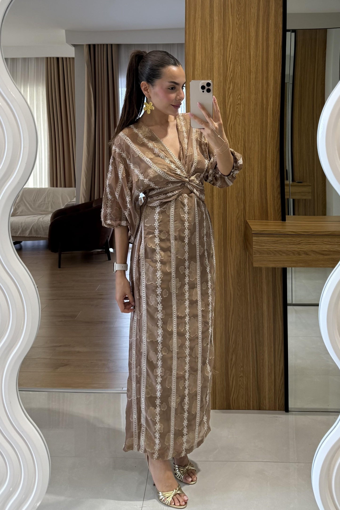 Ravira Kahve Uzun Fistolu Ön Düğümlü Elbise