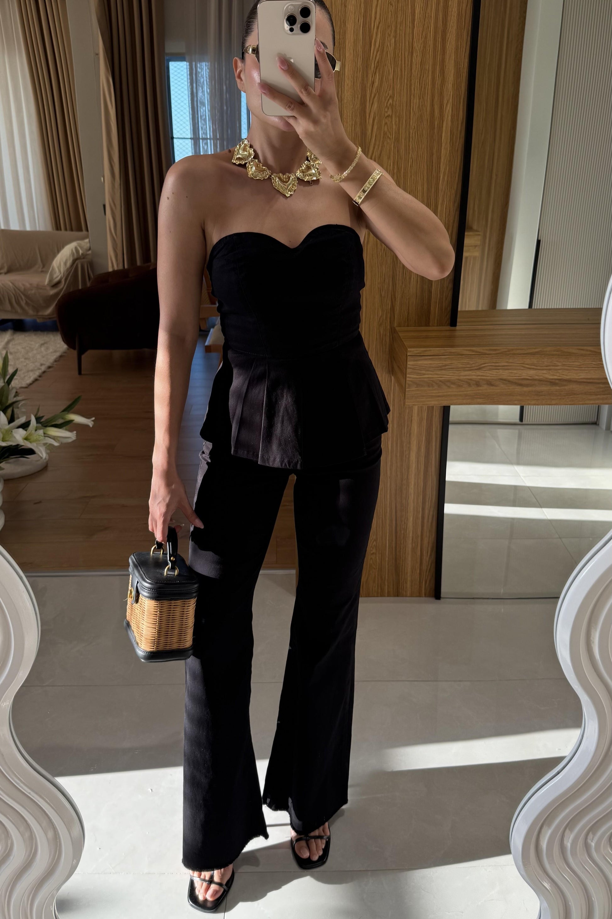 Ravka Siyah Straplez Volanlı Takım