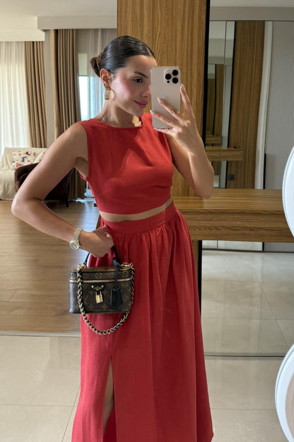 Redna Sırt Detaylı Etekli Takım