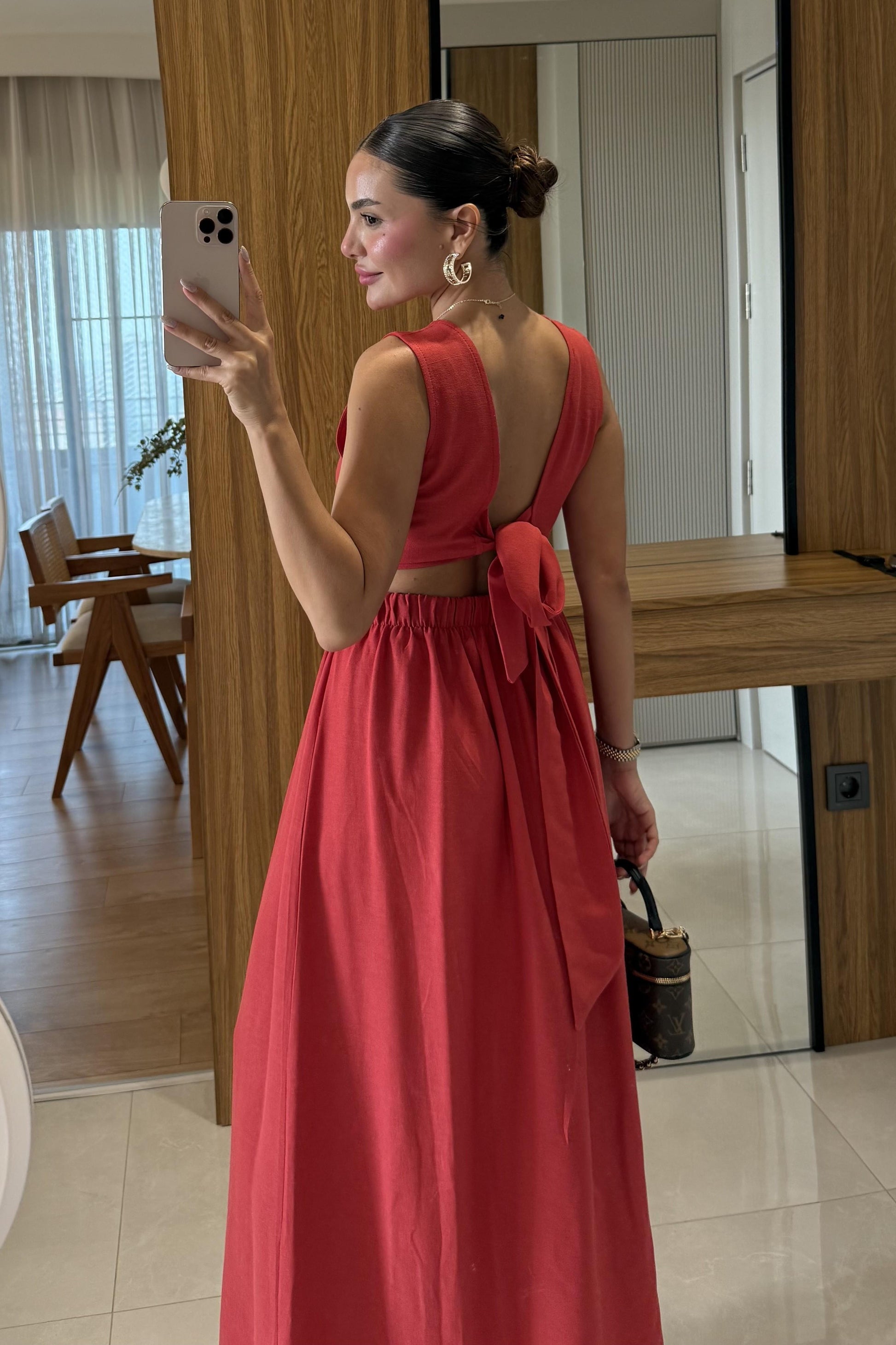 Redna Sırt Detaylı Etekli Takım