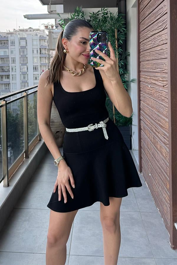 Remain Eteği Volanlı Mini Elbise - Siyah