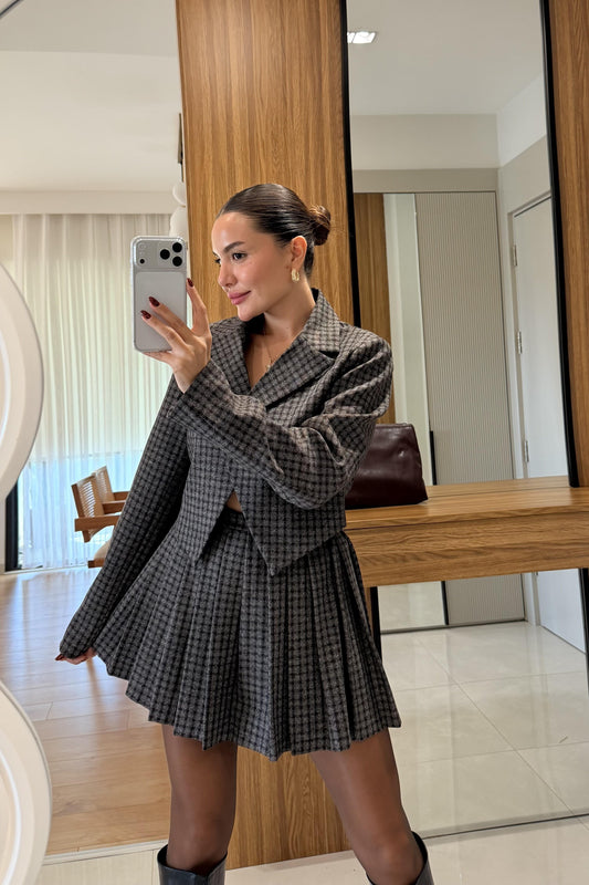 Renata Ekose Tek Düğmeli Crop Blazer Ceket