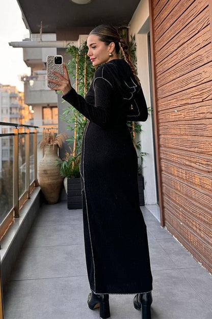 Rese Kontrast Dikişli Kapuşonlu Elbise - Siyah