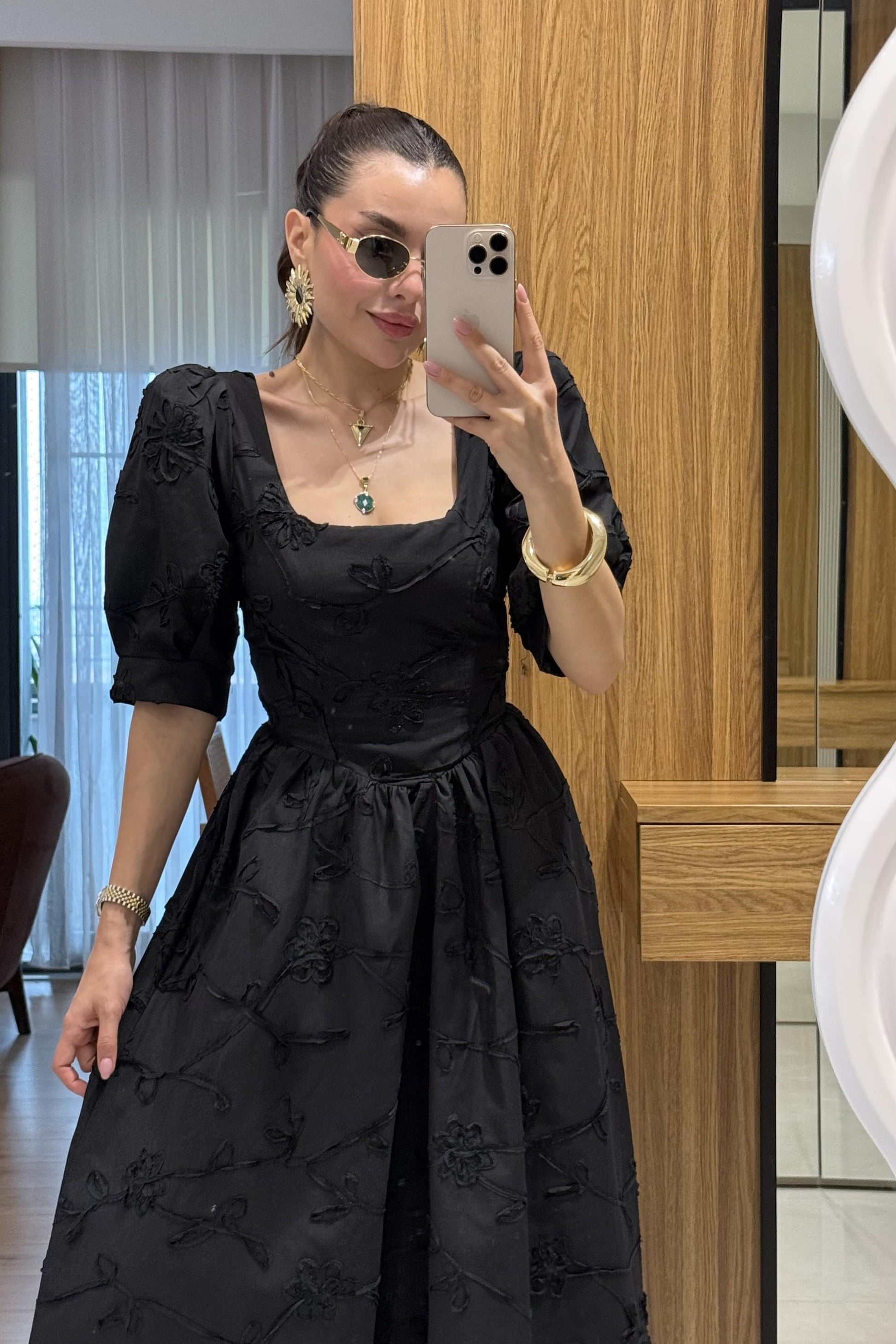 Roselune Siyah Balon Kol Brode Nakış Elbise