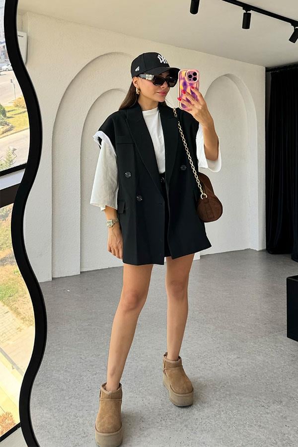 Rosita Sırt Dekolteli Siyah Yelek