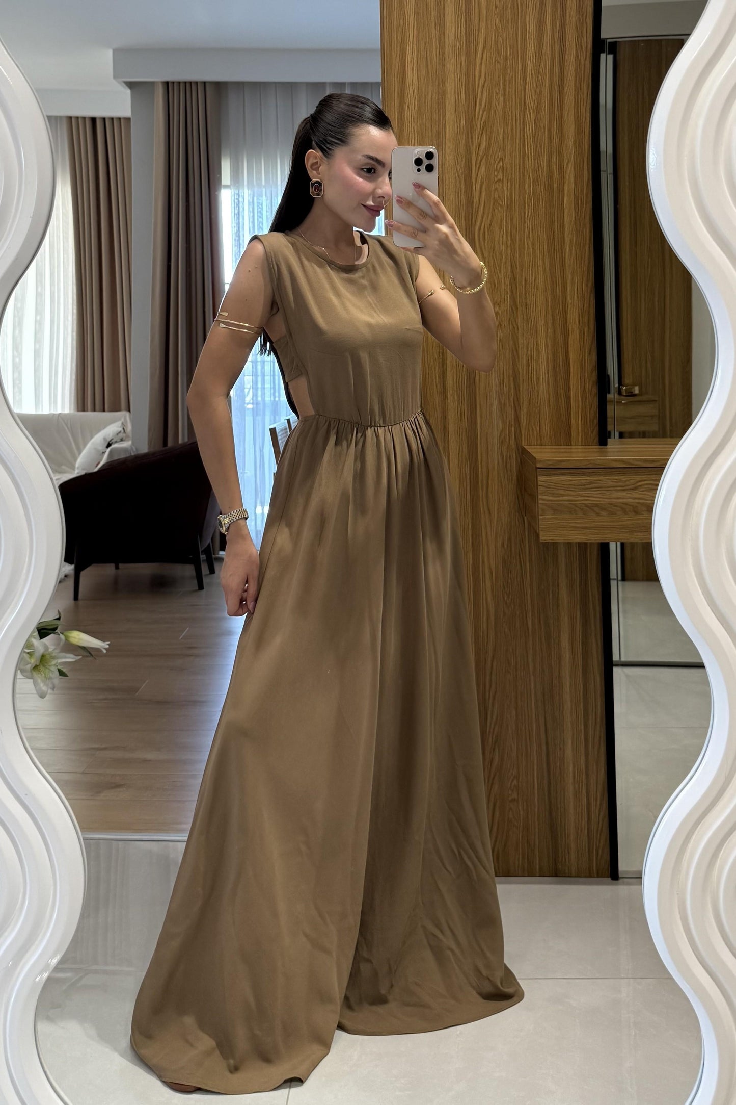 Russia Kahve Yan Dekolteli Keten Elbise