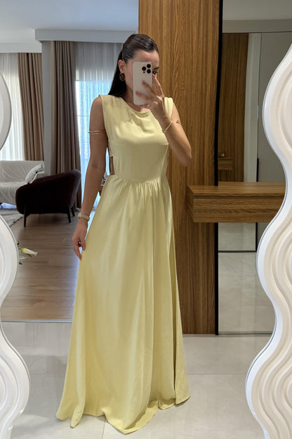Russia Sarı Yan Dekolteli Keten Elbise