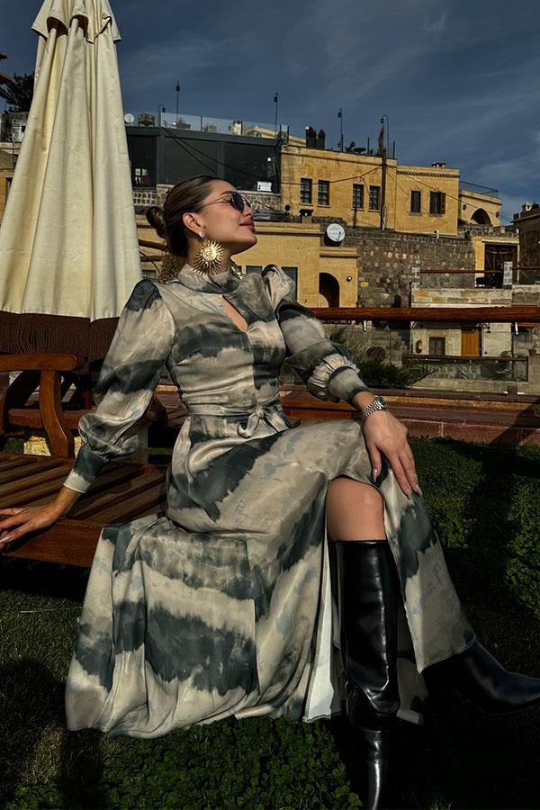 Salia Yeşil Krem Geçişli Elbise