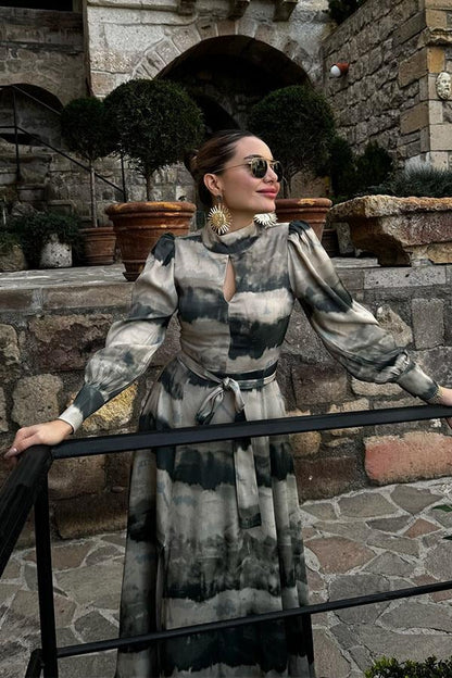 Salia Yeşil Krem Geçişli Elbise