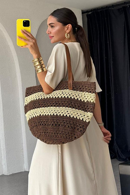 Semina Bel Dekolteli Halka Detaylı Elbise-Ekru