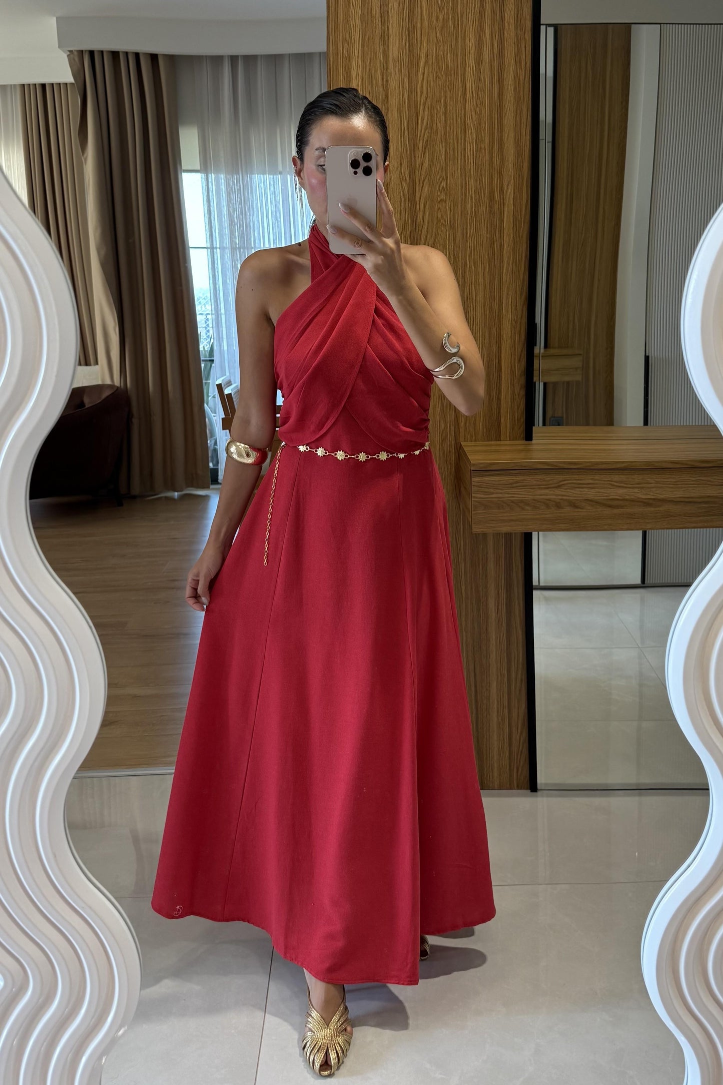 Serena Kırmızı Boyundan Bağlamalı Çan Elbise