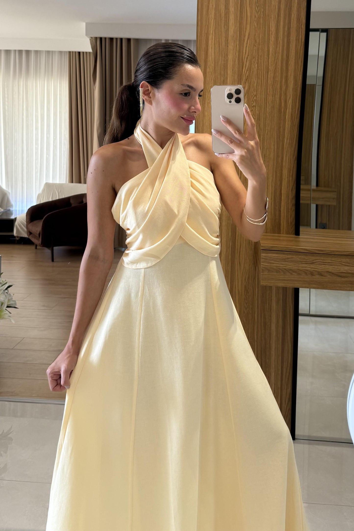 Serena Sarı Boyundan Bağlamalı Çan Elbise