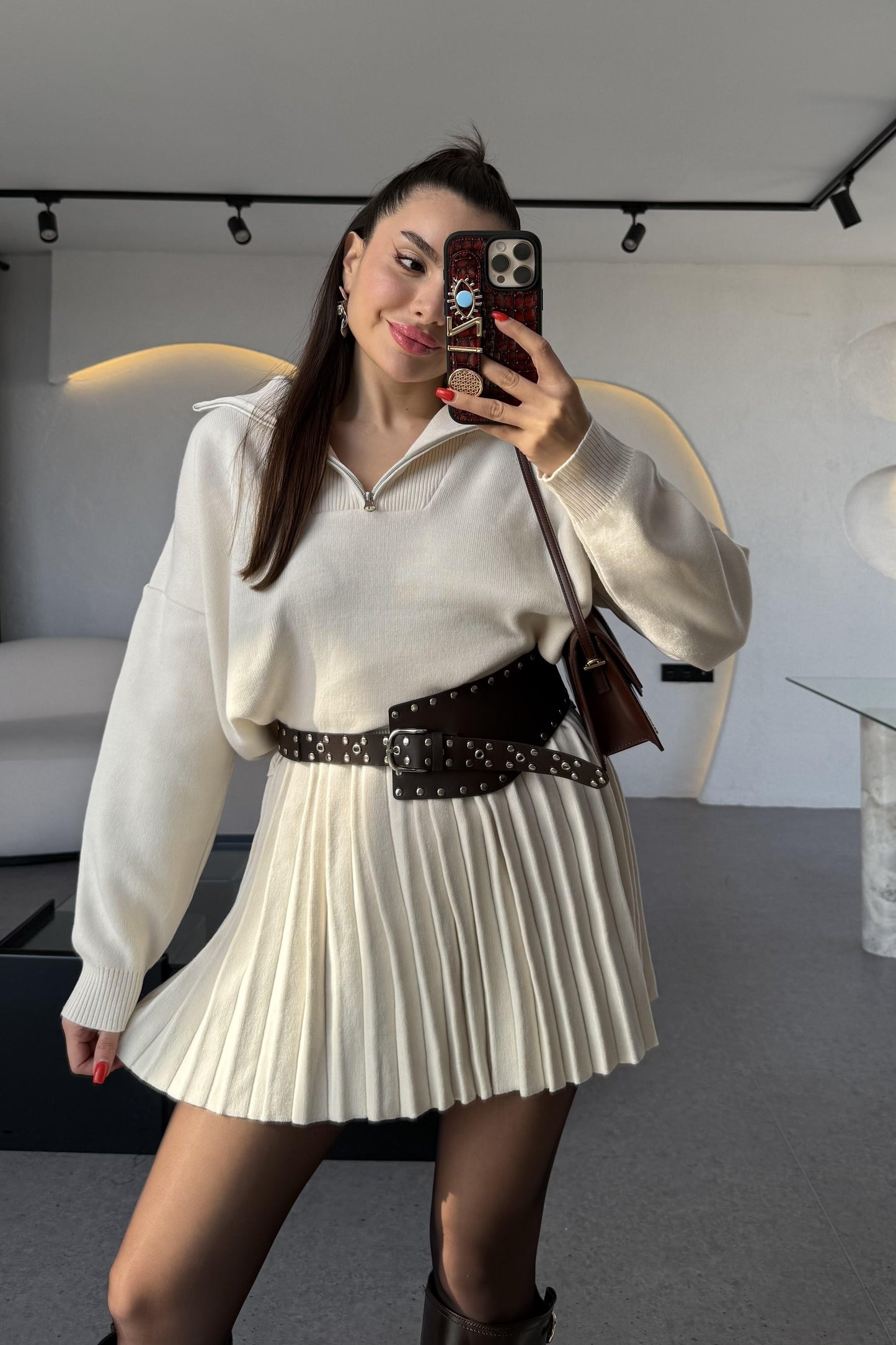 Shake Krem Kamyoner Yaka Pileli Etekli Takım