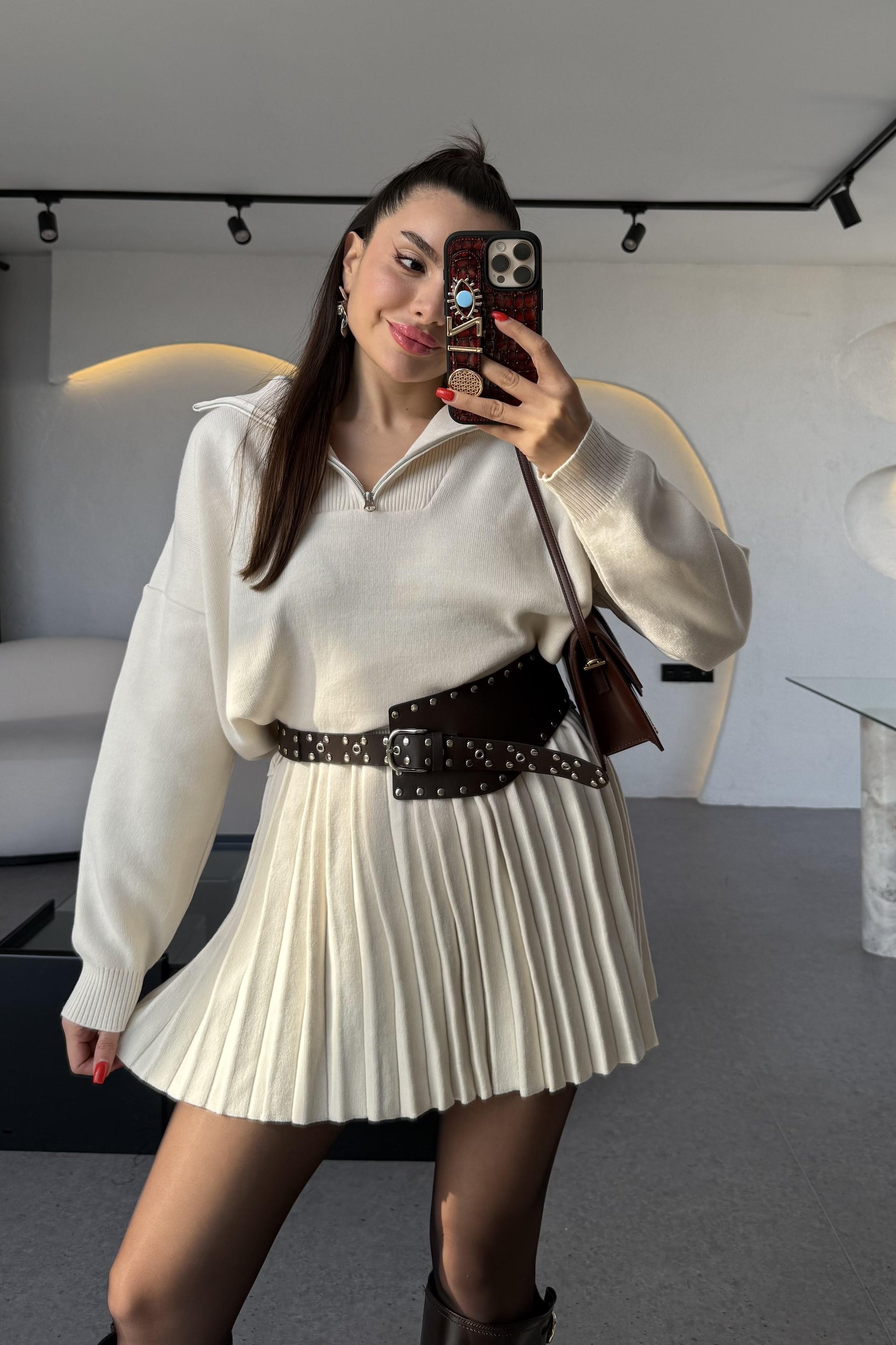 Shake Krem Kamyoner Yaka Pileli Etekli Takım