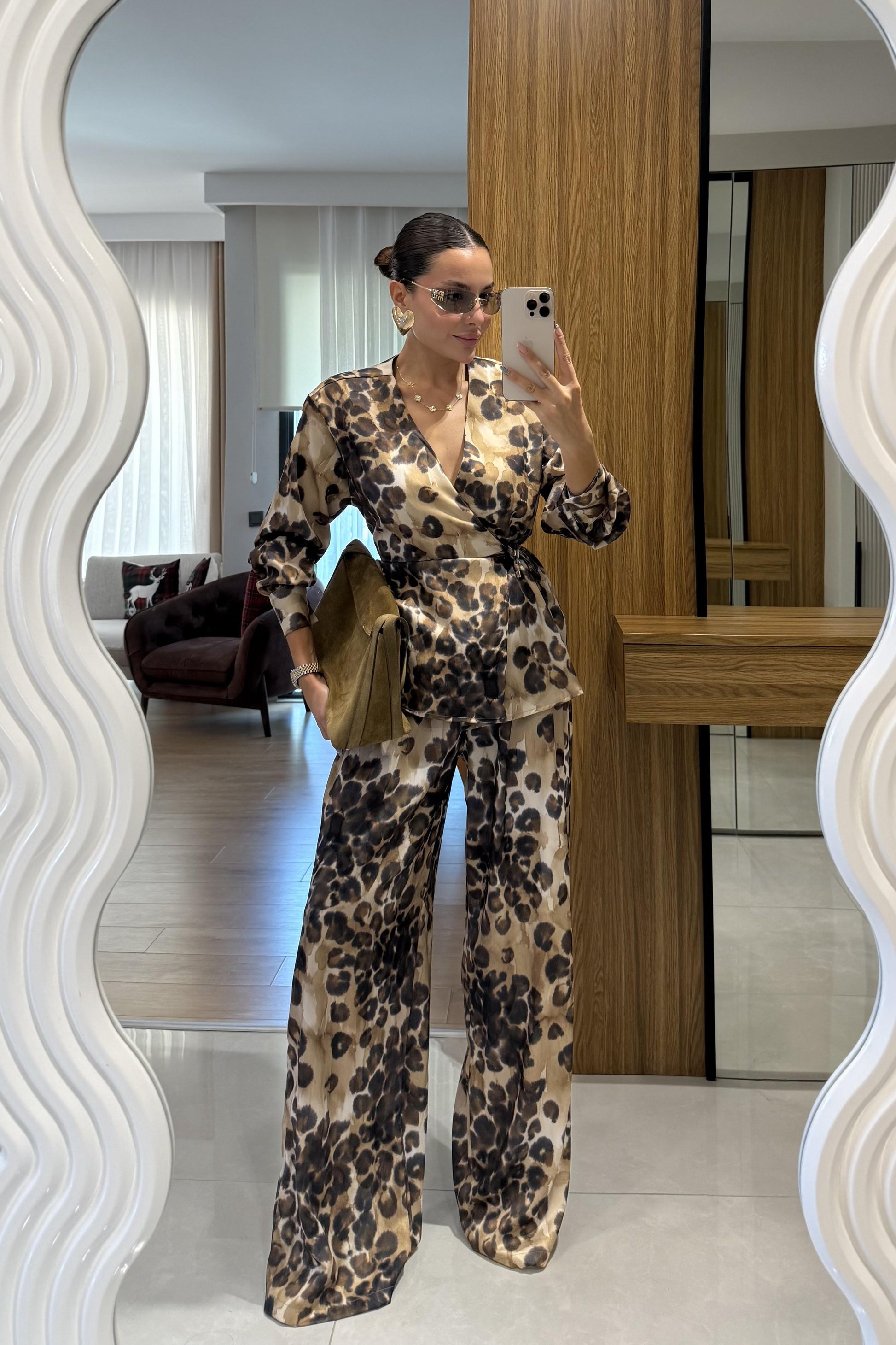 Livra Leopar Saten Takım