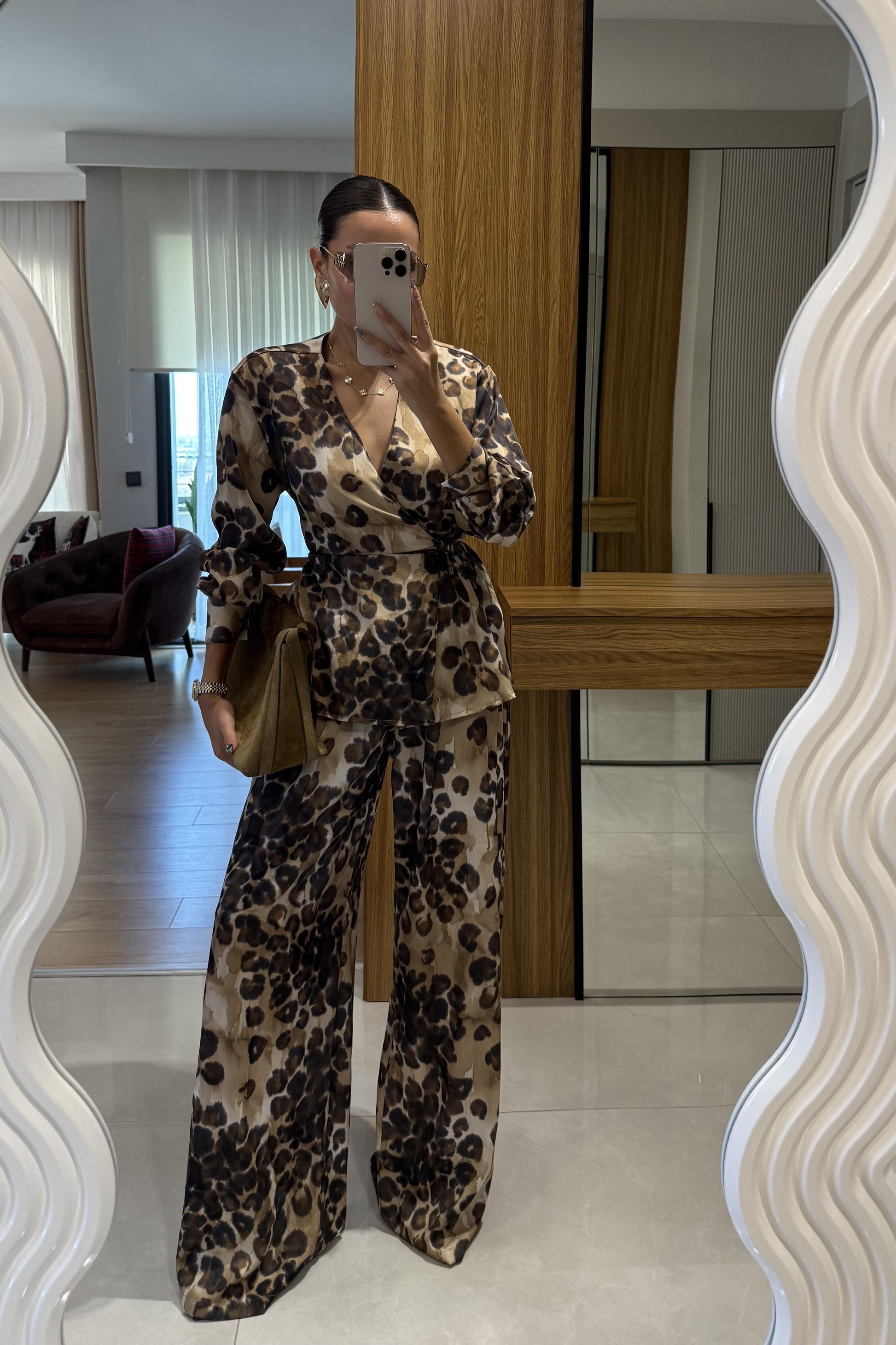 Livra Leopar Saten Takım