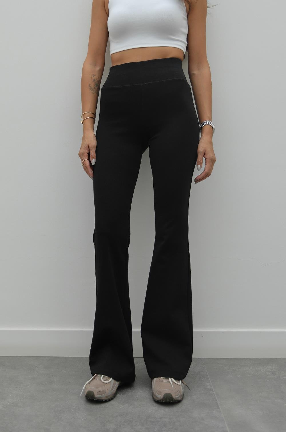 SIYAH KAŞKORSE KEMER PANTOLON