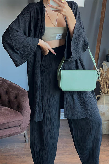 Siyah kimonolu bohem takım