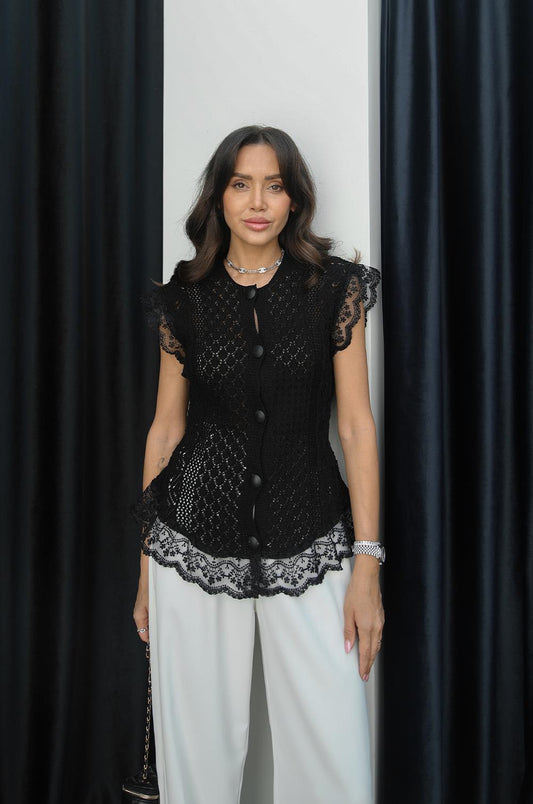 SIYAH ÖRME DANTEL DETAYLI YELEK