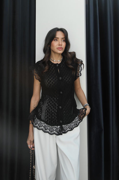 SIYAH ÖRME DANTEL DETAYLI YELEK