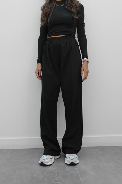 SIYAH URAL BLUZ PANTOLON TAKIM