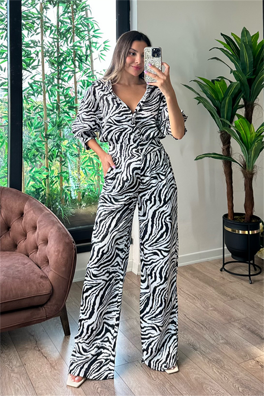 Siyah zebra desen saten gömlekli takım