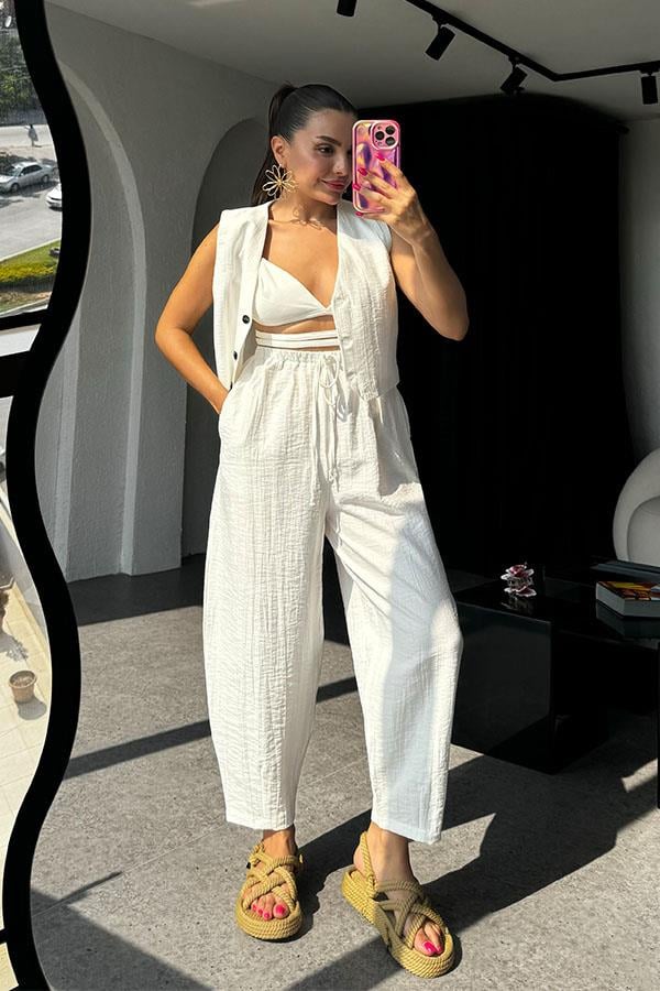 Solasta Tensel Beyaz Yelekli Pantolon Takım