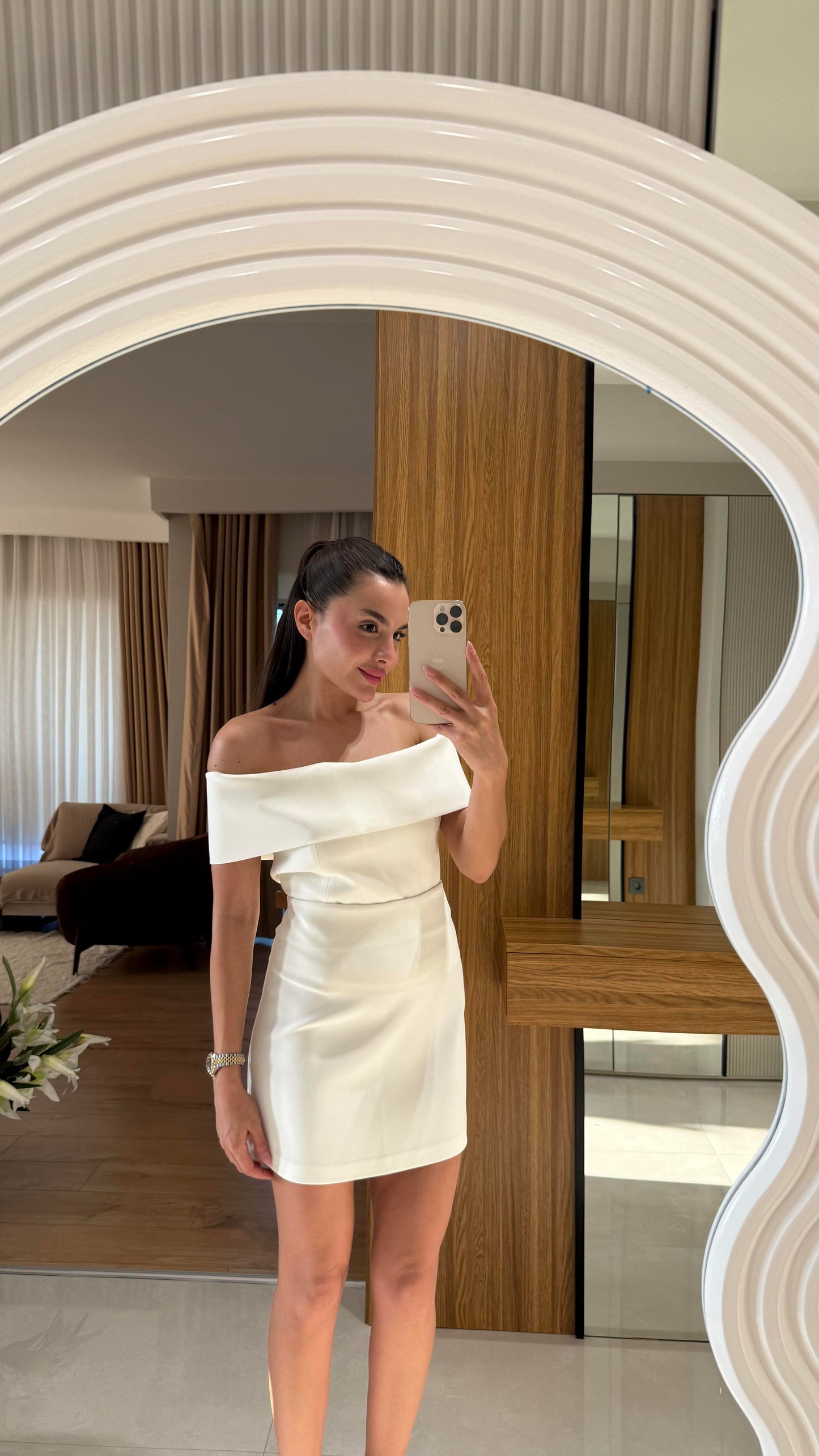 Solven Beyaz Etekli Premium Takım