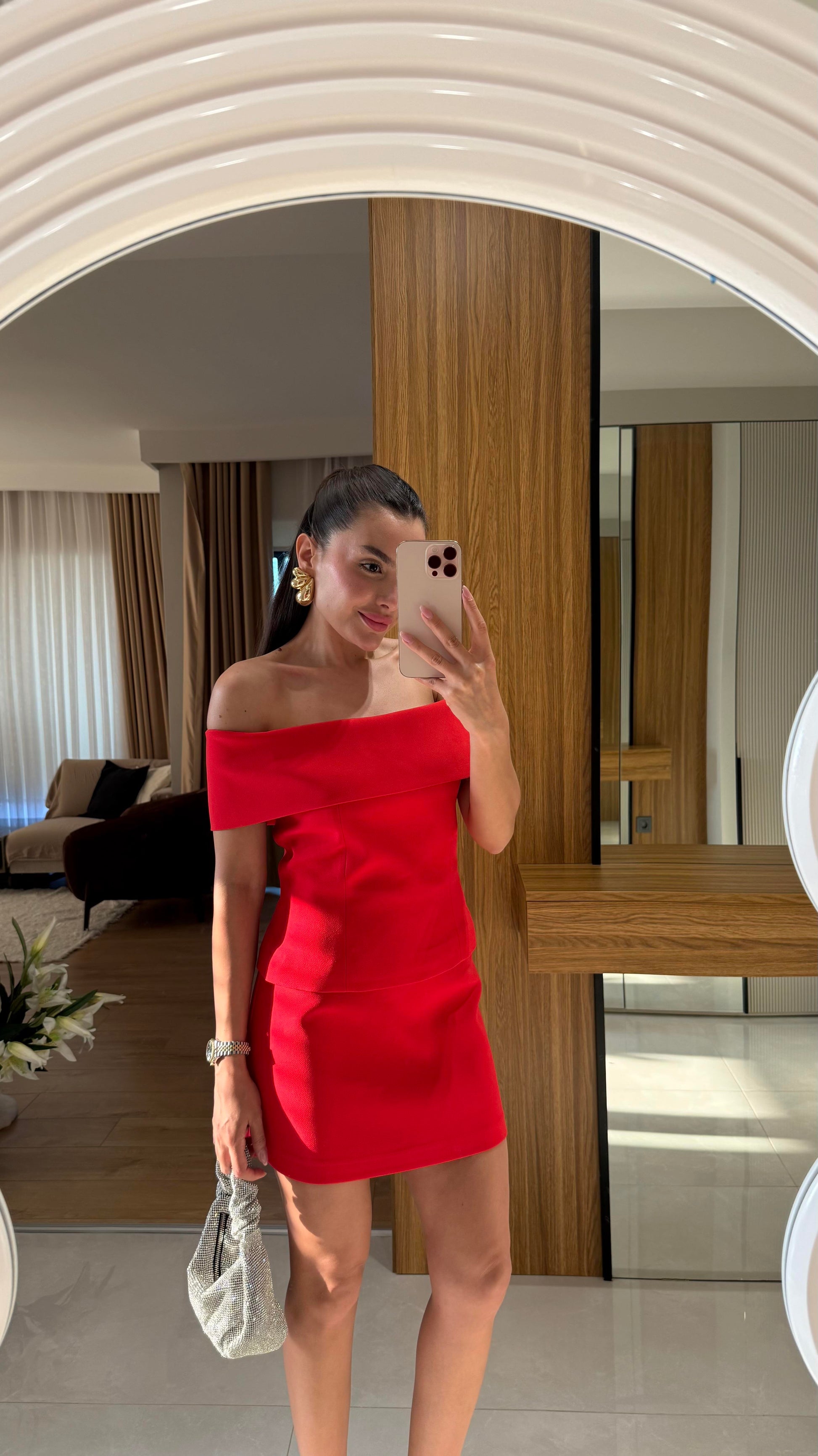 Solven Kırmızı Etekli Premium Takım