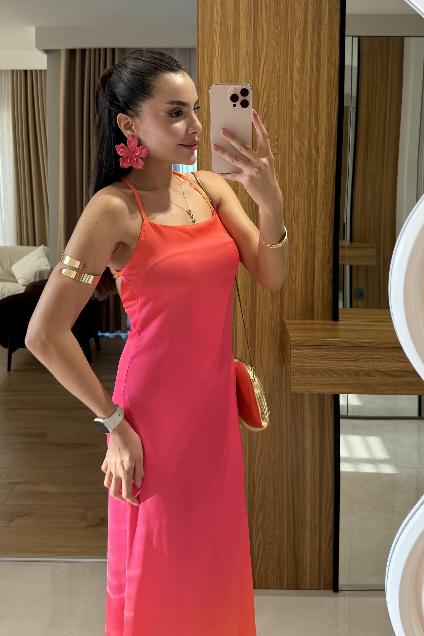 Summer Pembe Sırt Detaylı Saten Elbise