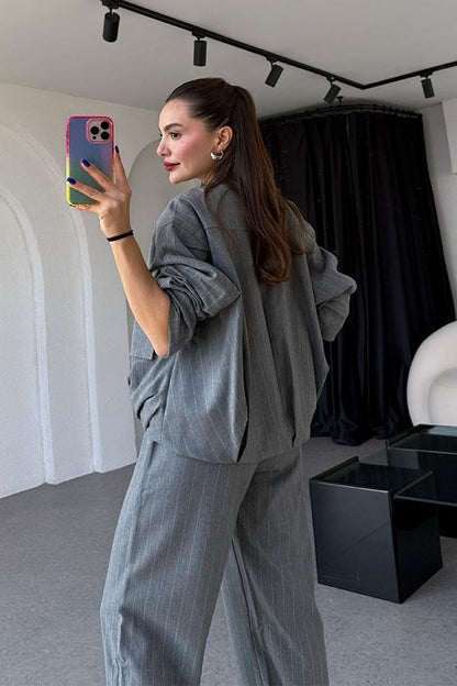 Susie Bomber Ceketli Gri Çizgili Takım
