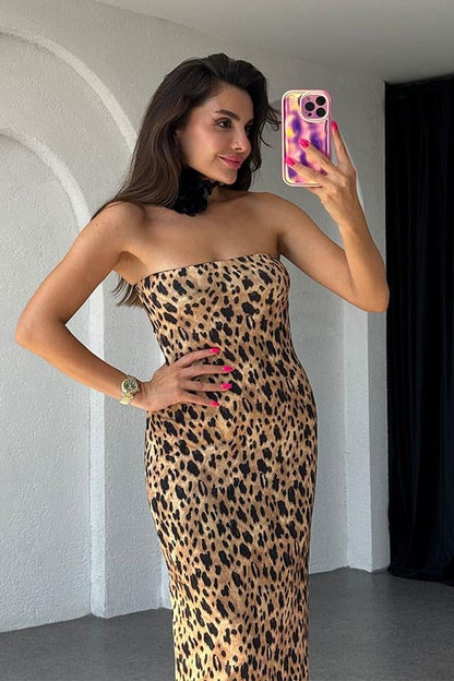 Tarumei Straplez Yırtmaç Detaylı Leopar Elbise