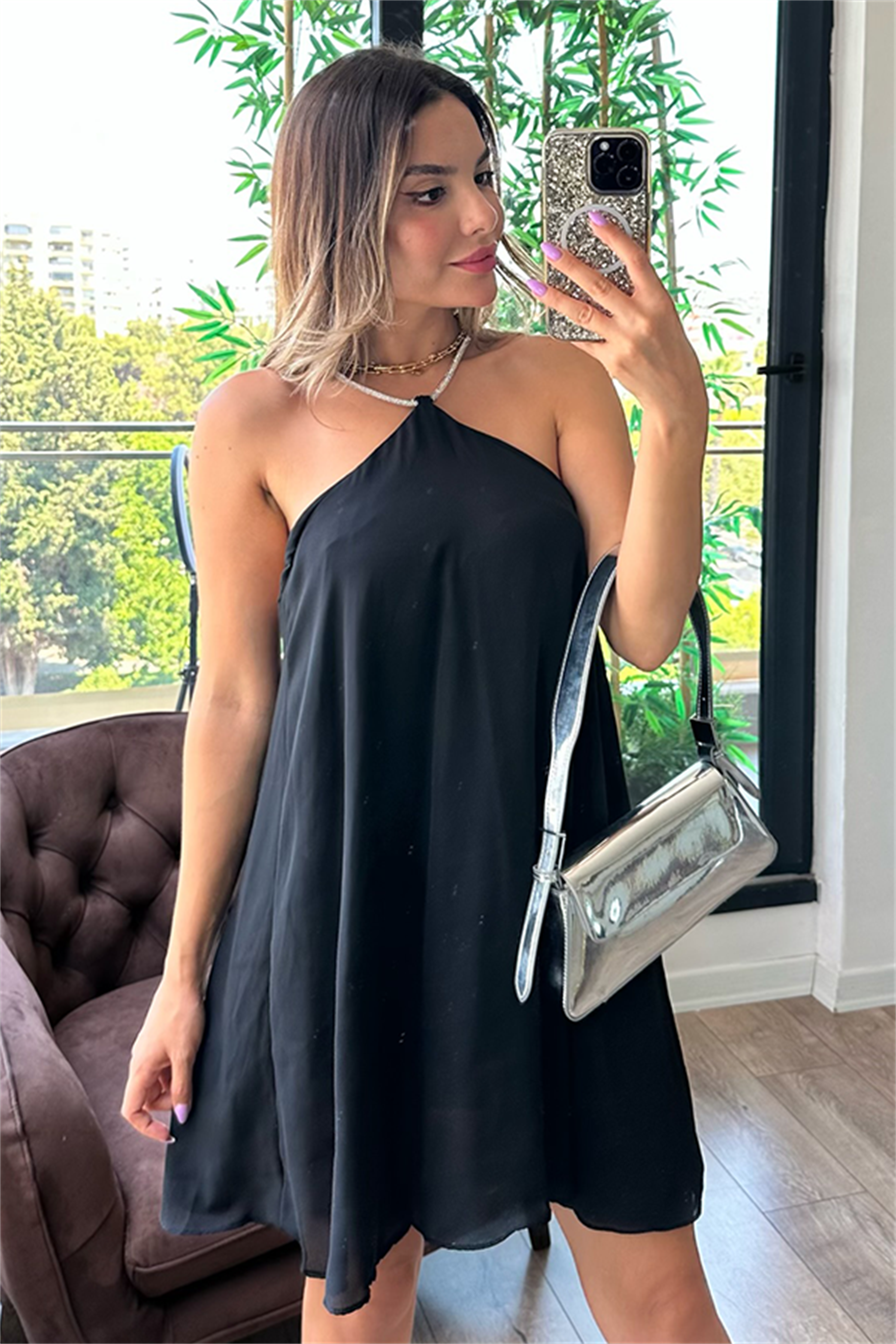 Taş askı detaylı şifon elbise