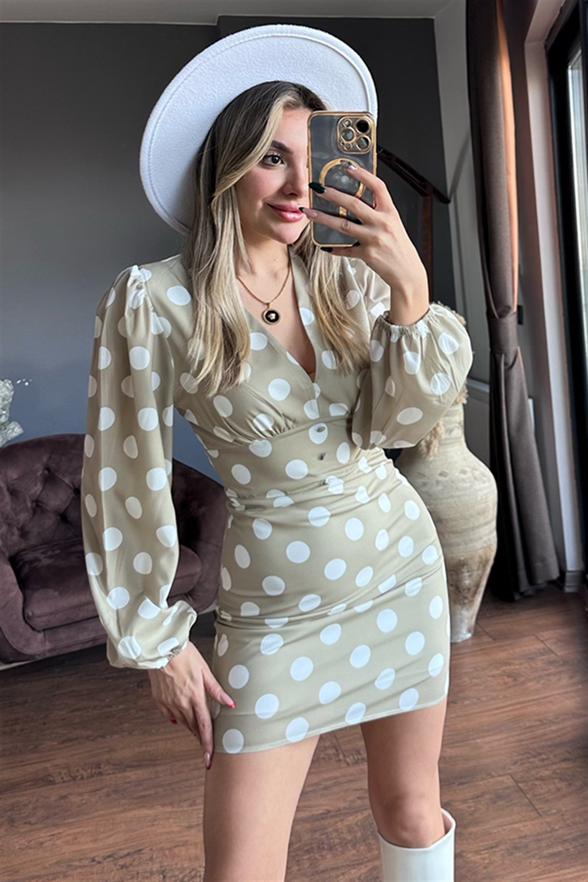 Taş rengi beyaz puantiyeli balon kol elbise