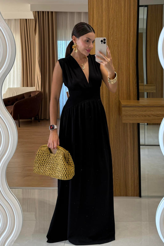 Taylor Siyah Belden Oturtmalı Elbise