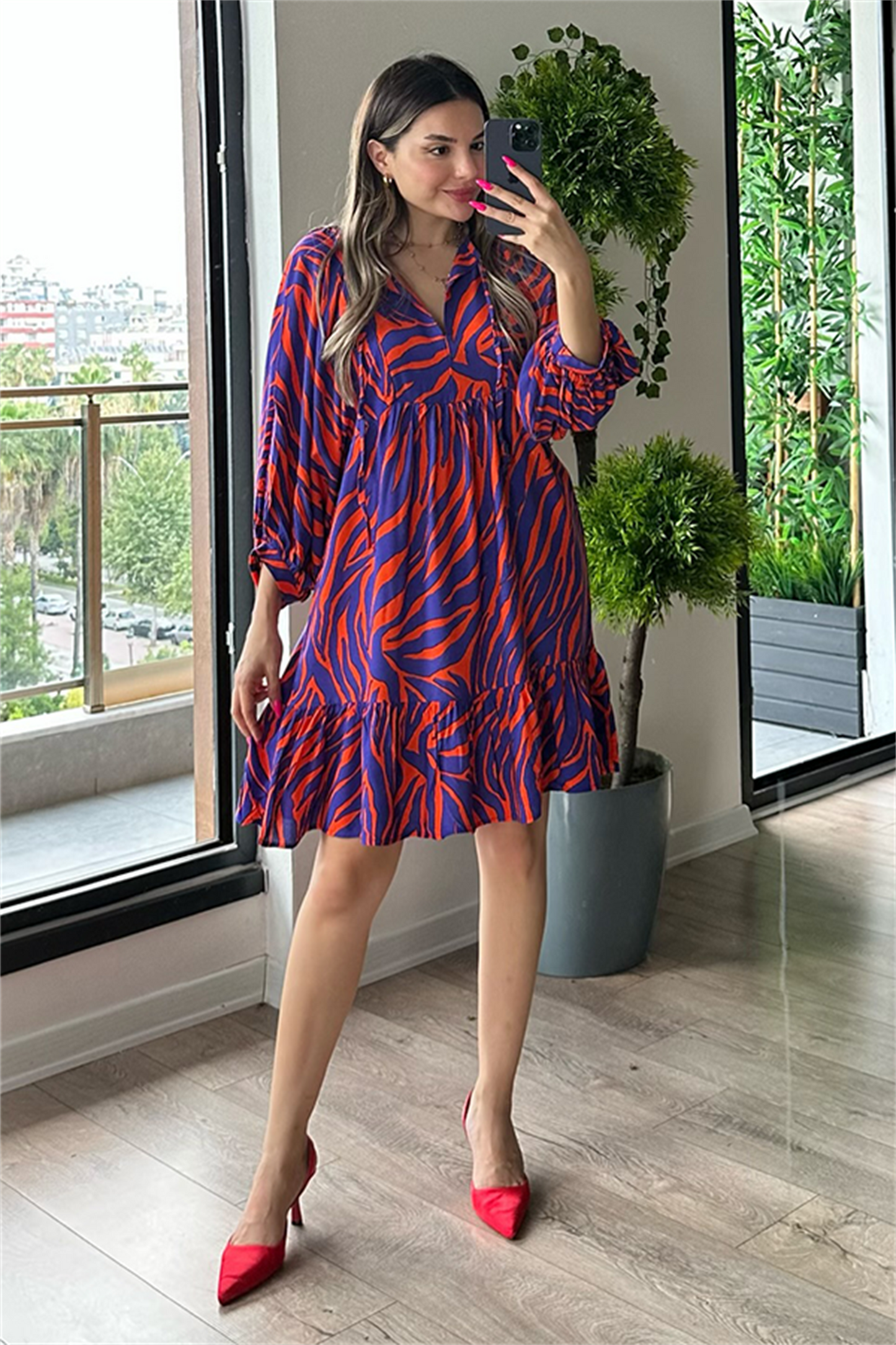 Tina turuncu geçişli çan elbise