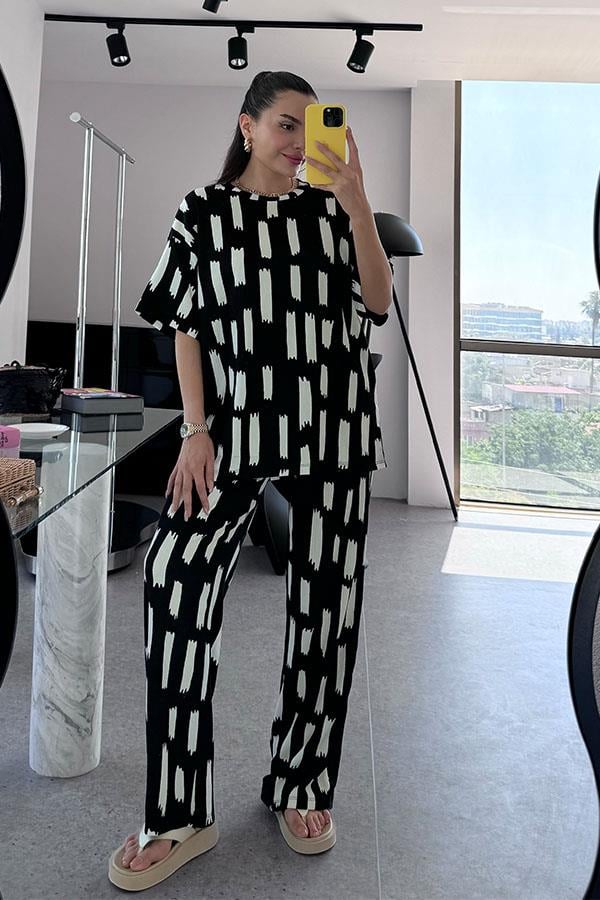 Tini Beyaz Desenli İkili Takım